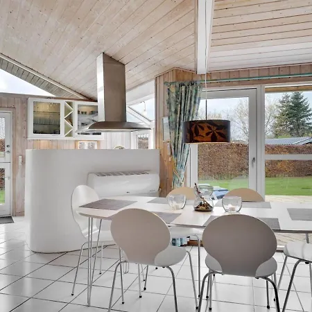 Holiday home Rixa - 525m From The Sea In Sealand By Interhome Slagelse