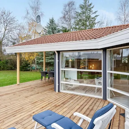 Holiday home Rixa - 525m From The Sea In Sealand By Interhome